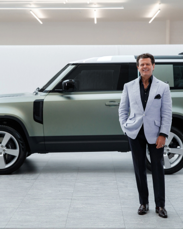 2020-Land-Rover-Defender-Design-Studio-25