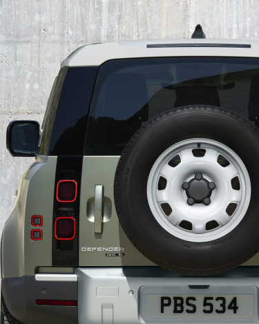 2020-Land-Rover-Defender-Distinctive-Silhouette-5
