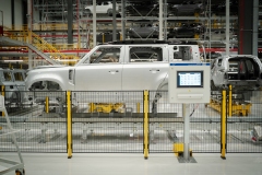 2020-Land-Rover-Defender-Manufacturing-1
