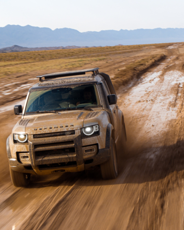 2020-Land-Rover-Defender-Off-Road-in-Kazakhstan-23