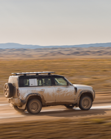 2020-Land-Rover-Defender-Off-Road-in-Kazakhstan-25