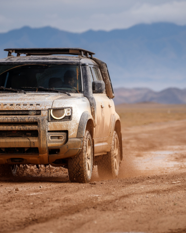 2020-Land-Rover-Defender-Off-Road-in-Kazakhstan-29