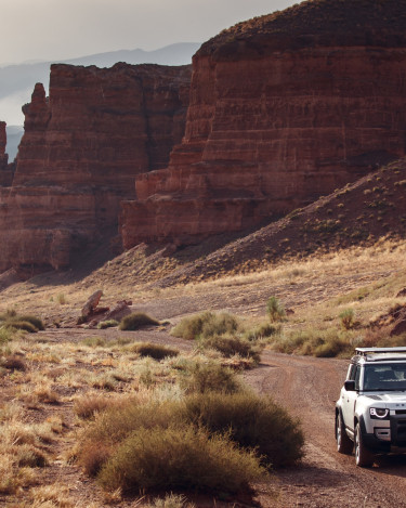 2020-Land-Rover-Defender-Off-Road-in-Kazakhstan-30