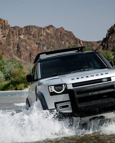 2020-Land-Rover-Defender-Off-Road-in-Kazakhstan-42