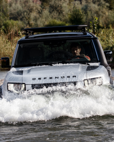 2020-Land-Rover-Defender-Off-Road-in-Kazakhstan-49