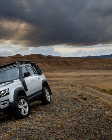 2020-Land-Rover-Defender-Off-Road-in-Kazakhstan-51