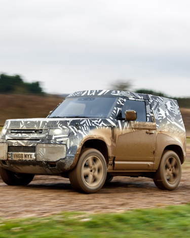 2020-Land-Rover-Defender-Tested-to-Extremes-14