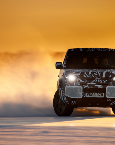 2020-Land-Rover-Defender-Tested-to-Extremes-2