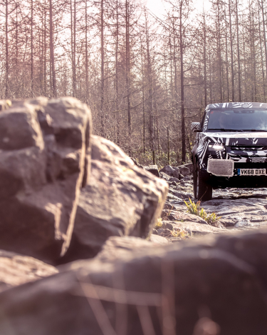 2020-Land-Rover-Defender-Tested-to-Extremes-25
