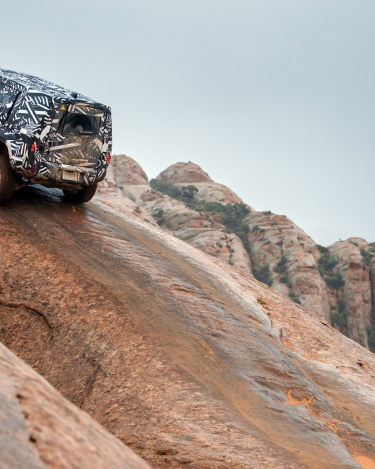 2020-Land-Rover-Defender-Tested-to-Extremes-59