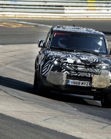 2020-Land-Rover-Defender-Tested-to-Extremes-61