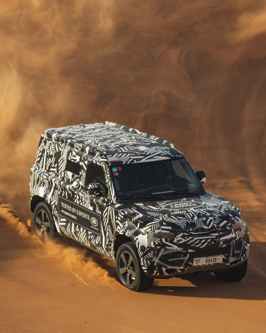 2020-Land-Rover-Defender-Tested-to-Extremes-64