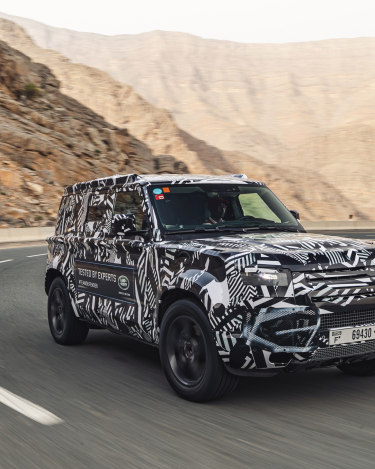 2020-Land-Rover-Defender-Tested-to-Extremes-68