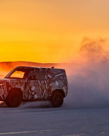 2020-Land-Rover-Defender-Tested-to-Extremes-79