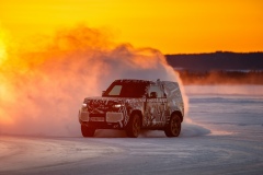 2020-Land-Rover-Defender-Tested-to-Extremes-1