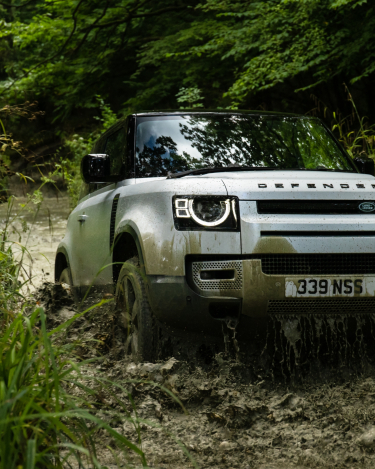 2021-Land-Rover-Defender-18