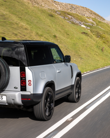 2021-Land-Rover-Defender-4