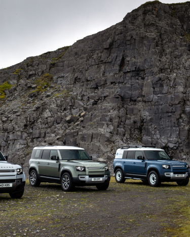 2021-Land-Rover-Defender-Family-2