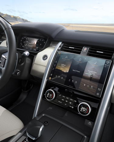 2021-Land-Rover-Discovery-Interiors-6