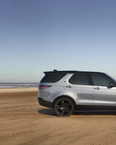 2021-Land-Rover-Discovery-19