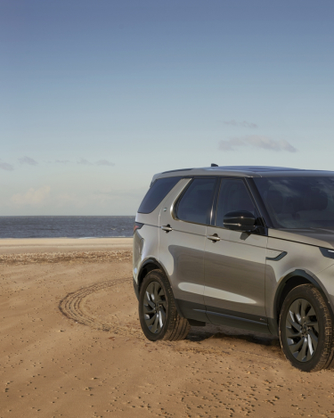 2021-Land-Rover-Discovery-20