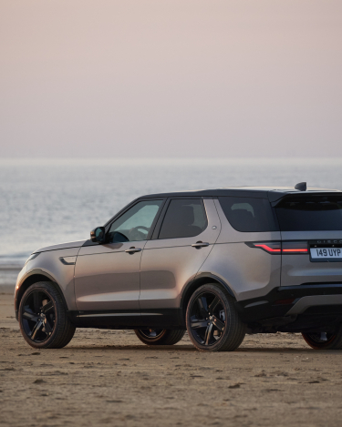 2021-Land-Rover-Discovery-22
