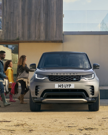 2021-Land-Rover-Discovery-25