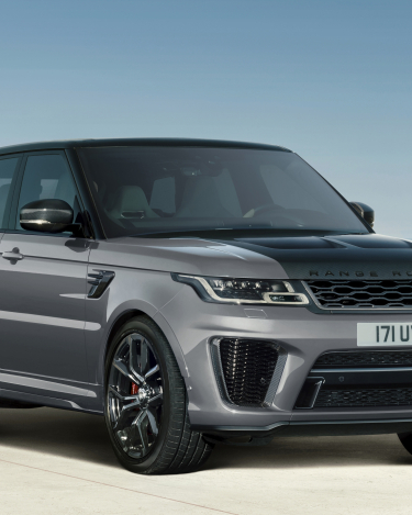 2021-Range-Rover-Sport-SVR-Carbon-Edition-1