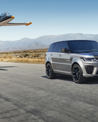 2021-Range-Rover-Sport-SVR-Carbon-Edition-2