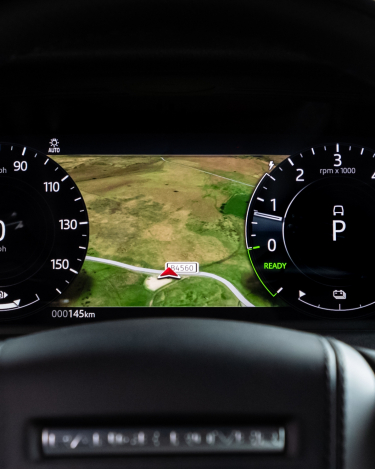 2021-Range-Rover-Velar-Interiors-16