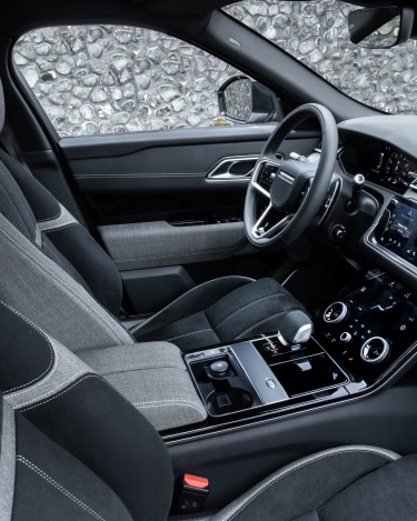 2021-Range-Rover-Velar-Interiors-22