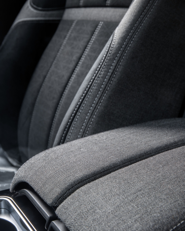 2021-Range-Rover-Velar-Interiors-29