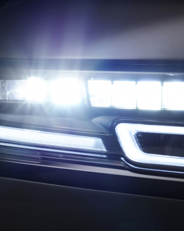 2021-Range-Rover-Velar-Interiors-5
