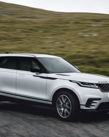 2021-Range-Rover-Velar-12