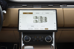 RR_22MY_25_SE_P400_LWB_INTERIOR_070422