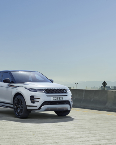 2020-Range-Rover-Evoque-Off-road-12