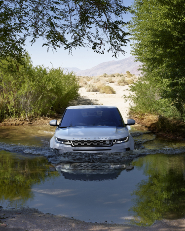 2020-Range-Rover-Evoque-Off-road-13