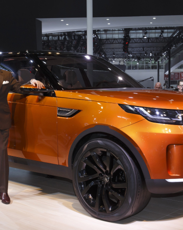 Discovery-Vision-Concept-Beijing-Taklamakan-Orange-2