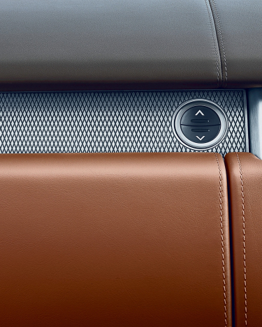 2015-Range-Rover-Holland-and-Holland-4