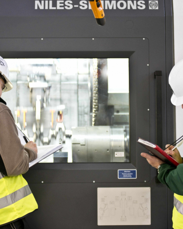 Jaguar-Land-Rover-Engine-Manufacturing-Center-17