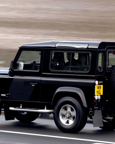 1_lr_defender_svx_wales_08_05_hr_f570