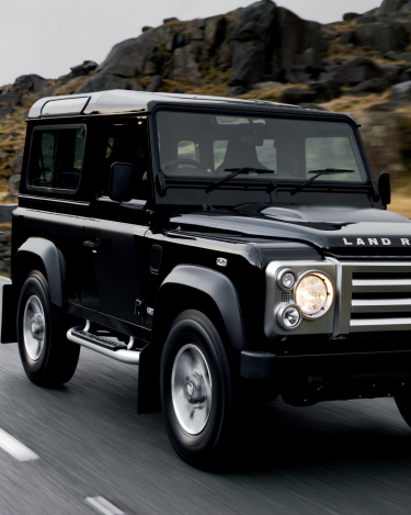 1_lr_defender_svx_wales_08_06_hr_562c