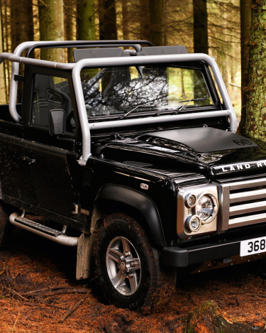 lr_defender_svx_05_hr_159a