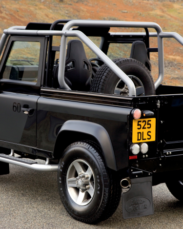 lr_defender_svx_wales_08_02_hr_f393