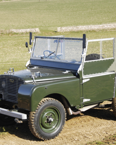 Land-Rover-Defender-Through-the-years-12