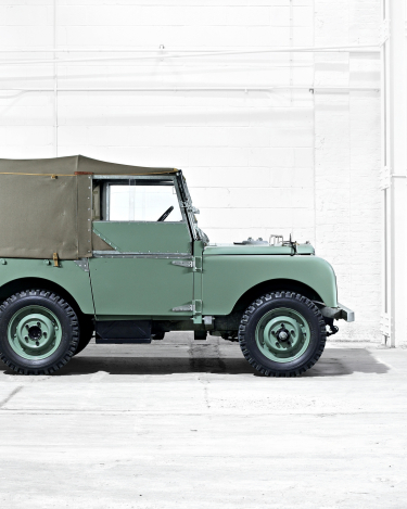 Land-Rover-Defender-Through-the-years-129