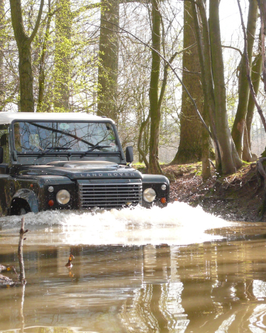 Land-Rover-Defender-Through-the-years-146