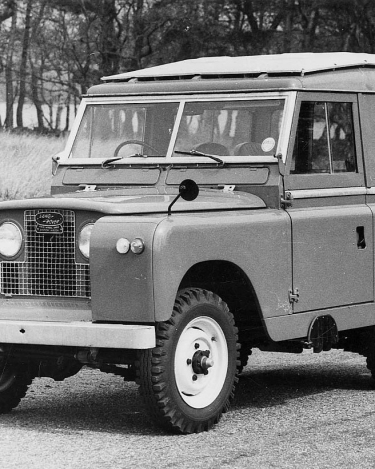 Land-Rover-Defender-Through-the-years-148