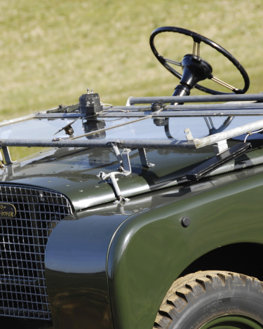Land-Rover-Defender-Through-the-years-15