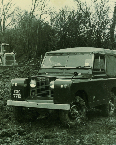 Land-Rover-Defender-Through-the-years-153